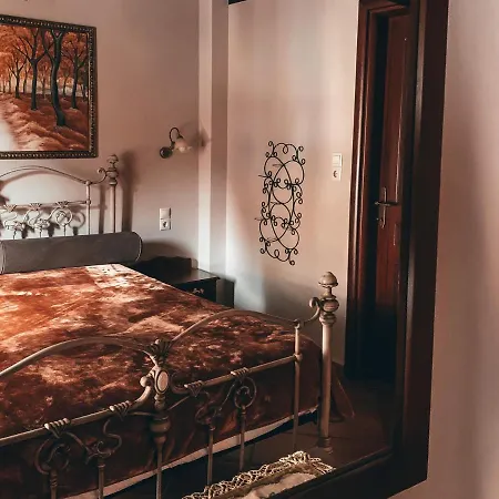 έλενα Πανσιόν Καλαμπάκα