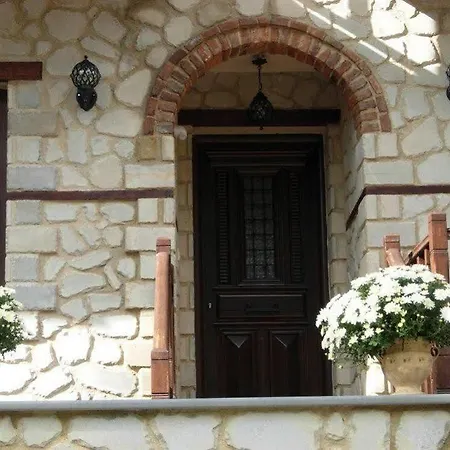 έλενα Πανσιόν 4*