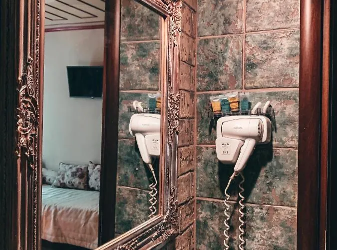 Elena カランバカ