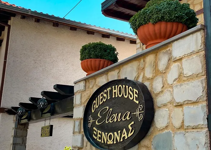 Elena 4*