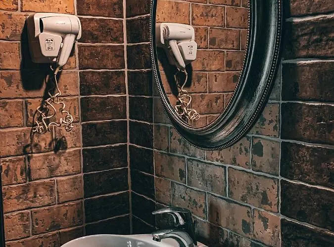 Elena ゲストハウス 4*