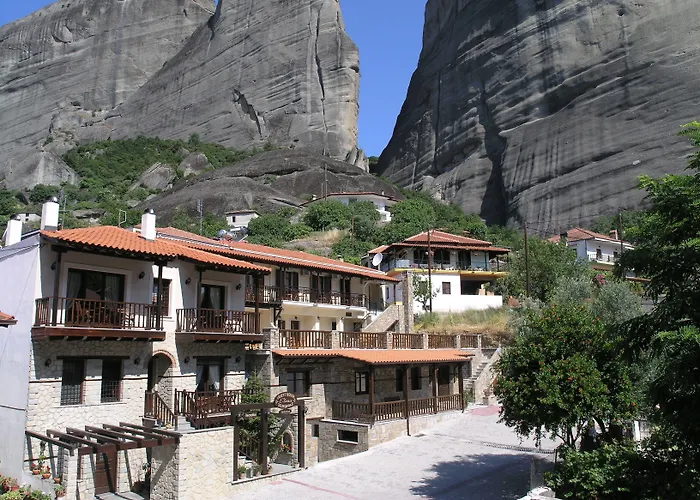 ゲストハウス Elena カランバカ